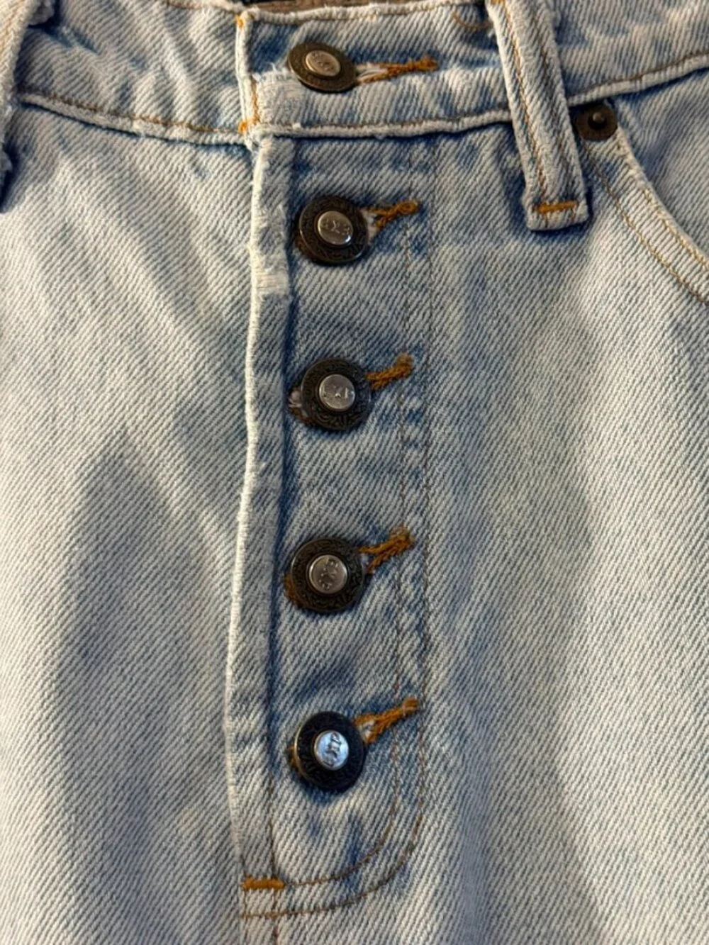 EXP by Express Vintage 90s High Rise Button Fly Mom Jeans Light Wash Women's 5/6